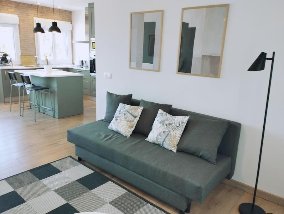 Precioso Apartamento En Pamplona Junto Al Centro Exterior foto